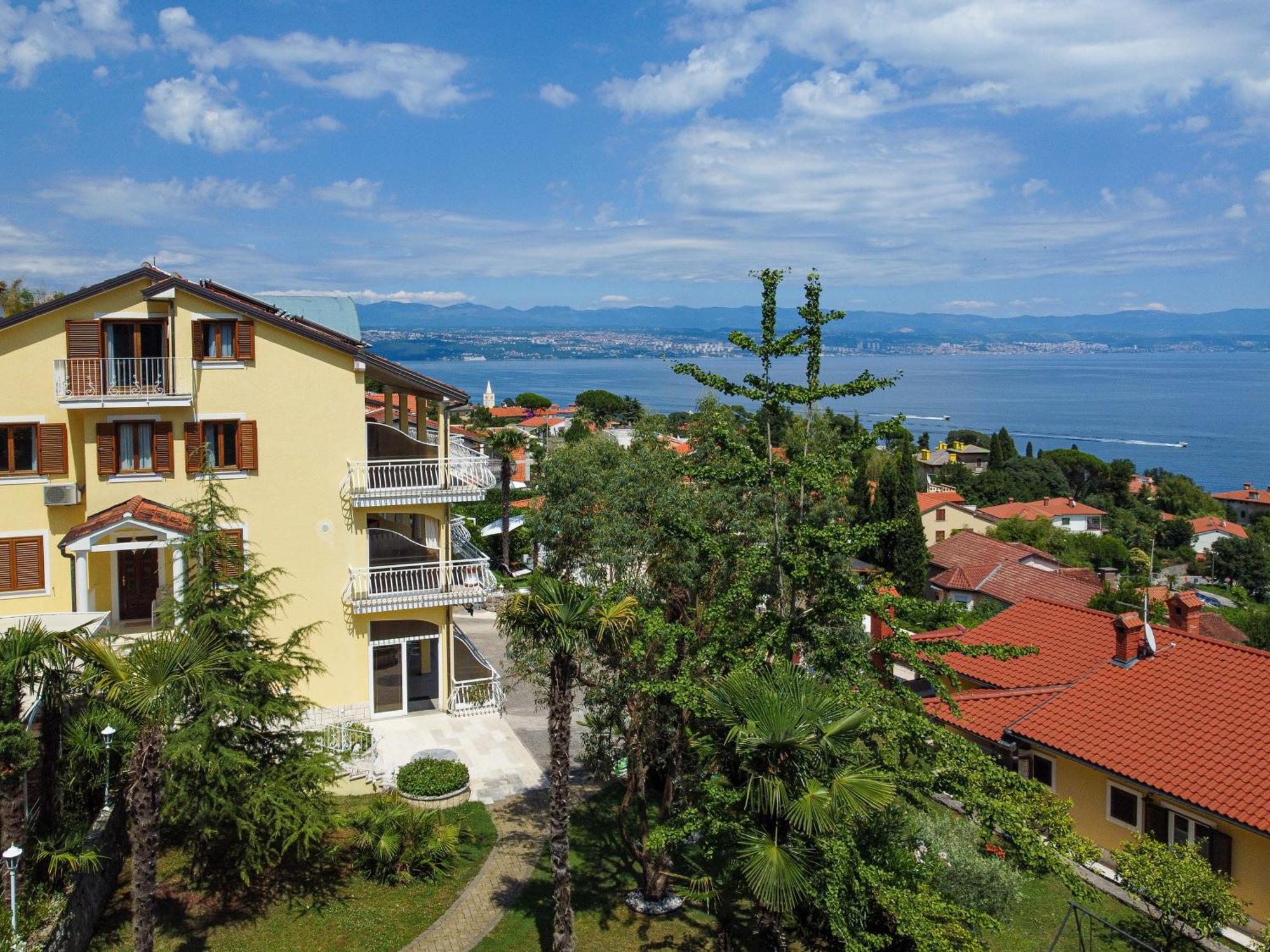 Villa Mona Lisa Lovran - Croatia Luaran gambar